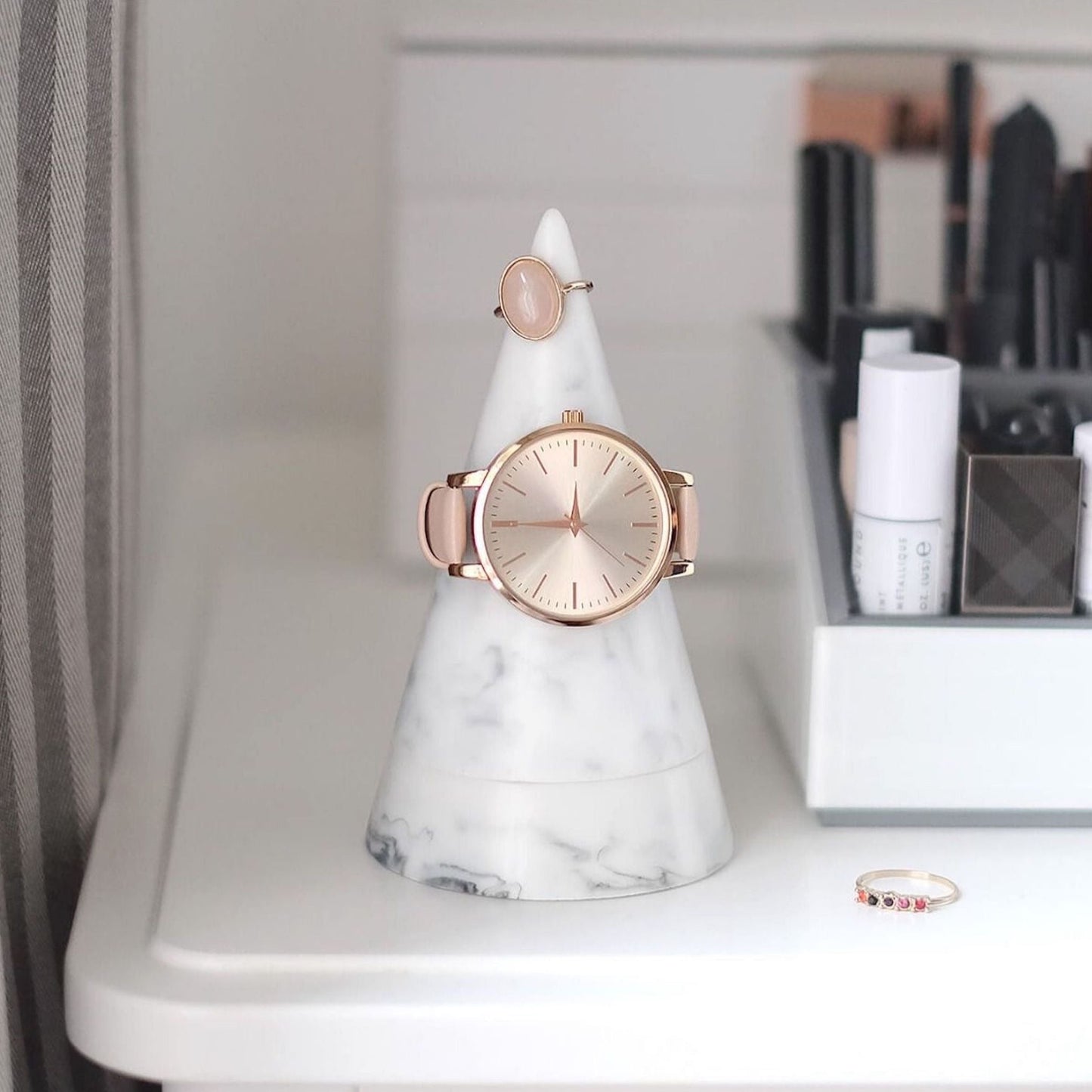 Schmuckaufbewahrung Ringhalter Peak Marmor Optik